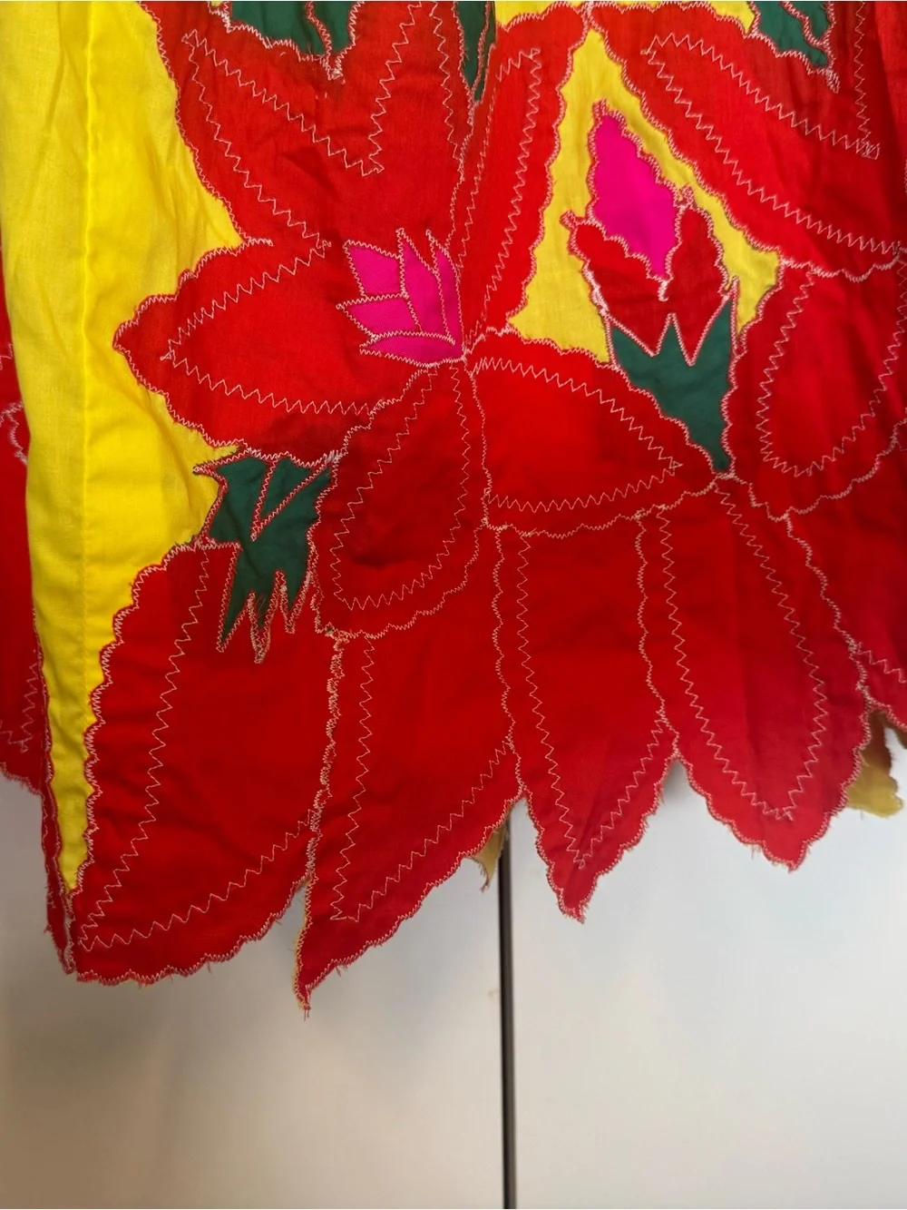 Handmade cotton Floral Midi Skirt with Red Appliqués. Costume. Summer. Boho